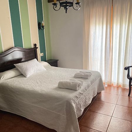 Hostal El Descanso Del Emperador Jarandilla de la Vera Eksteriør billede